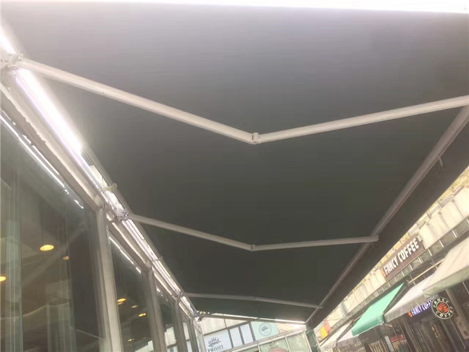 電動伸縮、和手搖伸縮